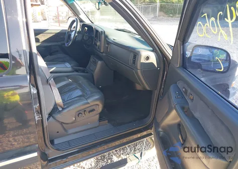2001 Chevrolet Silverado 1500 Lt z USA, uszkodzony, nr VIN 2GCEK19T811154156